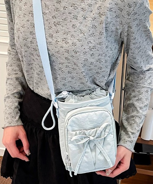 shopnikoniko(ショップニコニコ)の「ボトルホルダー ショルダー ストラップ リボン 巾着 ペットボトル ポーチ付き ショルダーバッグ(ショルダーバッグ・レディース・ブラック/ブルー/ピンク・フリー)」の20枚目の写真
