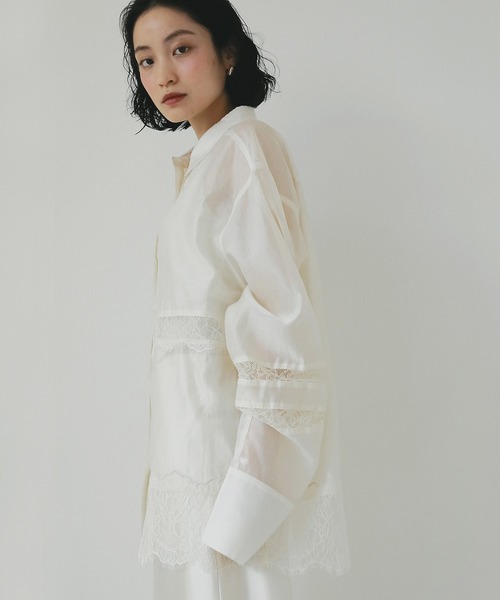 EIMY ISTOIRE（エイミーイストワール）の「レースコンビシアーシャツ（シャツ/ブラウス・レディース・ライトイエロー/サックスブルー/ホワイト・F）」の6枚目の写真