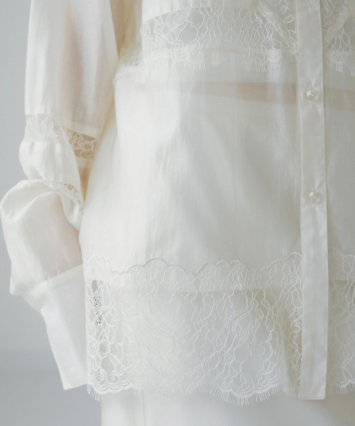 EIMY ISTOIRE（エイミーイストワール）の「レースコンビシアーシャツ（シャツ/ブラウス・レディース・ライトイエロー/サックスブルー/ホワイト・F）」の10枚目の写真