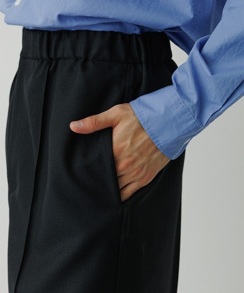 ADAM ET ROPE'（アダムエロペ）の「ハードクロス イージースラックス（スラックス・メンズ・ブラック/ブラウン系その他・M/L）」の7枚目の写真