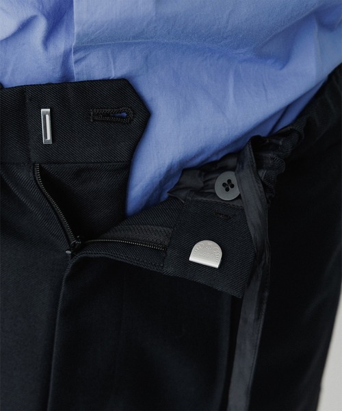 ADAM ET ROPE'（アダムエロペ）の「ハードクロス イージースラックス（スラックス・メンズ・ブラック/ブラウン系その他・M/L）」の8枚目の写真