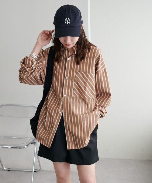 DISCOAT(ディスコート)の「【迷ったらコレ! /ユニセックス】ランダムストライプフリンジオーバーシャツ(シャツ/ブラウス・レディース・ベージュ/サックスブルー/キャメル・FREE)」の11枚目の写真