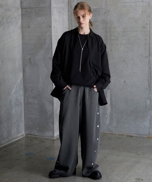 セール】【SERACE】Wide drape TR studs curve slacks / ワイド
