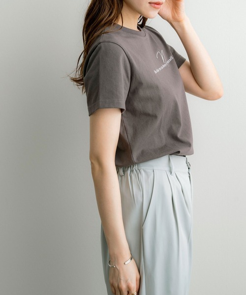 NOAHL(ノアル)の「【NOAHL】刺繍ロゴTシャツ(Tシャツ/カットソー・レディース・チャコール/ホワイト系・FREE)」の14枚目の写真