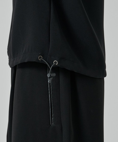 STUDIOUS（ステュディオス）の「SUMMER ESSENTIAL DRAWCORD POLO（ポロシャツ・メンズ・ブラック・1/2）」の11枚目の写真