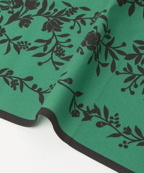 UNITED ARROWS（ユナイテッドアローズ）の「＜Dieffe Kinloch＞BK CLAVEL BLOSSOM/ハンカチ（バンダナ/スカーフ・メンズ・ダークグリーン/ワイン・FREE）」の9枚目の写真