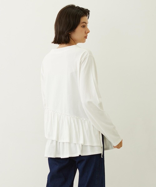 MILKFED.(ミルクフェド)の「ASYMMETRIC FRILL TOP(Tシャツ/カットソー・レディース・ブラック/ライトピンク/ホワイト・ONE SIZE)」の5枚目の写真