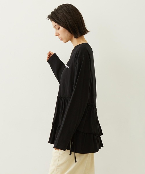 MILKFED.(ミルクフェド)の「ASYMMETRIC FRILL TOP(Tシャツ/カットソー・レディース・ブラック/ライトピンク/ホワイト・ONE SIZE)」の19枚目の写真