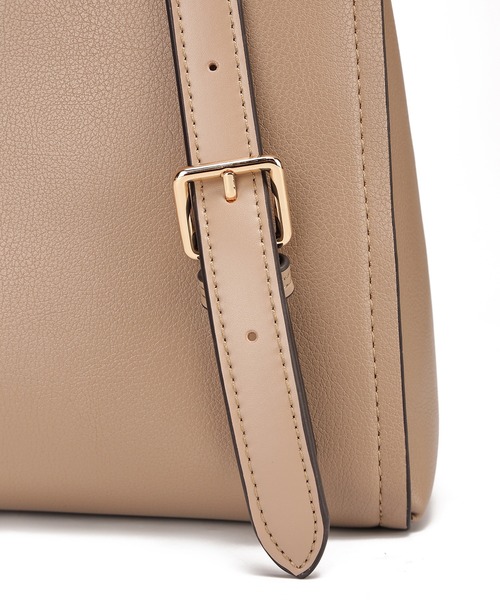 Ungrid（アングリッド）の「【Ungrid/アングリッド】2WAY 軽量トートリュック（バックパック/リュック・レディース・ブラック/ベージュ/キャメル/ダークブラウン・FREE）」の8枚目の写真