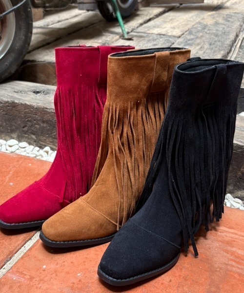 Unitage(ユニテージ)の「フェイクスウェードフリンジブーツ(ブーツ・レディース・レッド/ブラウン/ブラック・LARGE/MEDIUM)」の16枚目の写真