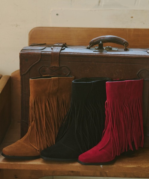 Unitage(ユニテージ)の「フェイクスウェードフリンジブーツ(ブーツ・レディース・レッド/ブラウン/ブラック・LARGE/MEDIUM)」の22枚目の写真