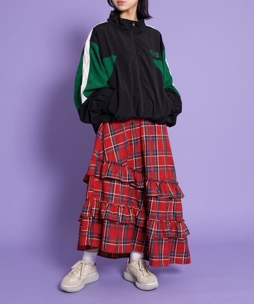 PUNYUS（プニュズ）の「切り替えナイロンジャケット（ナイロンジャケット・レディース・ブラック/レッド/ネイビー・2/4/3）」の6枚目の写真