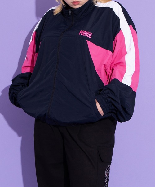 PUNYUS（プニュズ）の「切り替えナイロンジャケット（ナイロンジャケット・レディース・ブラック/レッド/ネイビー・2/4/3）」の12枚目の写真