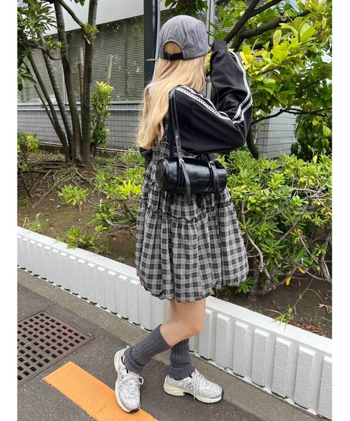 WC(ダブル シー)の「バルーンチェックミニキャミワンピース(ワンピース・レディース・ブラック/グリーン・FREE)」の8枚目の写真