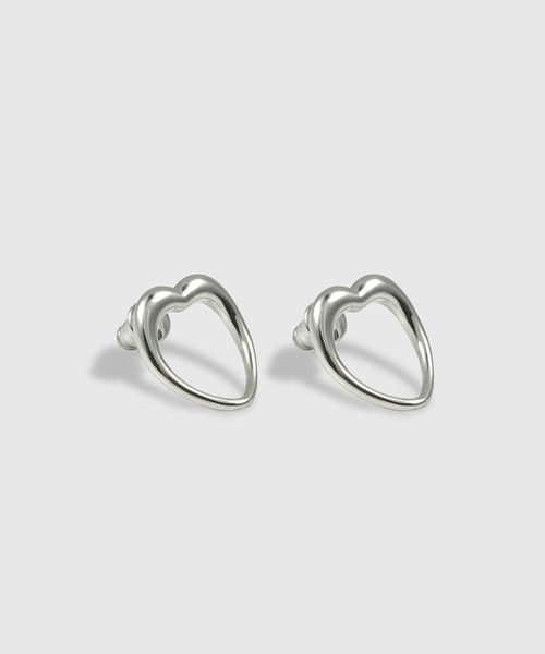 ISOLATION（アイソレーション）の「【ISOLATION / アイソレーション】Silver925 Heart Curve Pierce /ハートカーブピアス　シルバー925（ピアス（両耳用）・レディース・シルバー・FREE）」の4枚目の写真