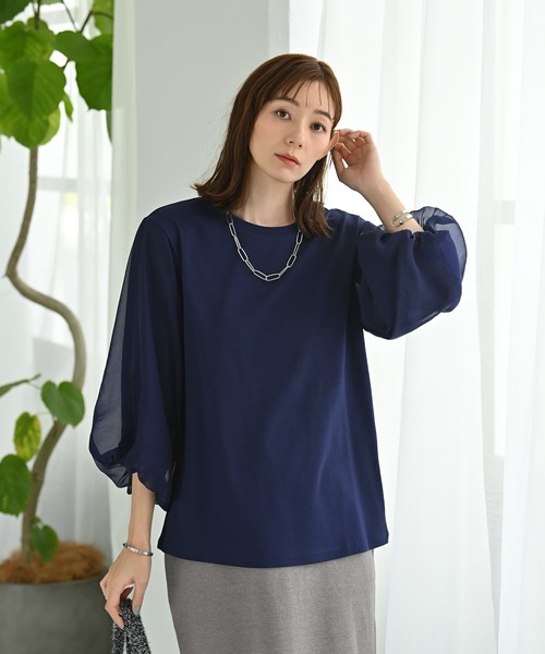 STYLE DELI(スタイルデリ)の「【Kana Oyama×BLK001】チュール袖トップス/DELI size(Tシャツ/カットソー・レディース・ネイビー・FREE)」の1枚目の写真