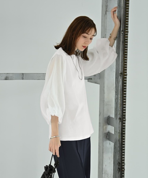 STYLE DELI(スタイルデリ)の「【Kana Oyama×BLK001】チュール袖トップス/DELI size(Tシャツ/カットソー・レディース・ネイビー・FREE)」の3枚目の写真
