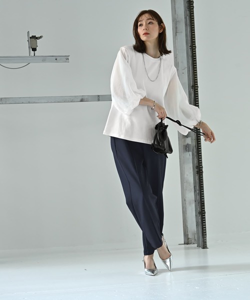 STYLE DELI(スタイルデリ)の「【Kana Oyama×BLK001】チュール袖トップス/DELI size(Tシャツ/カットソー・レディース・ネイビー・FREE)」の5枚目の写真