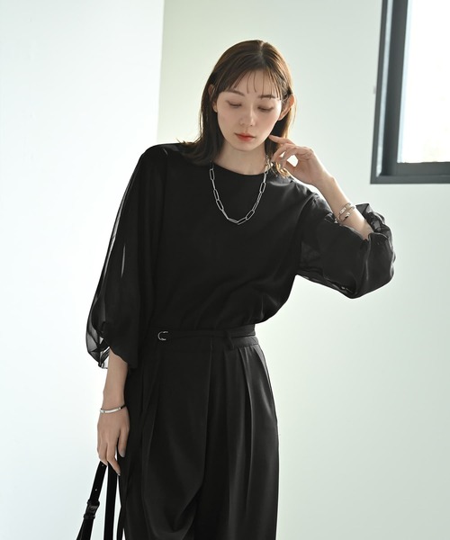 STYLE DELI(スタイルデリ)の「【Kana Oyama×BLK001】チュール袖トップス/DELI size(Tシャツ/カットソー・レディース・ネイビー・FREE)」の10枚目の写真