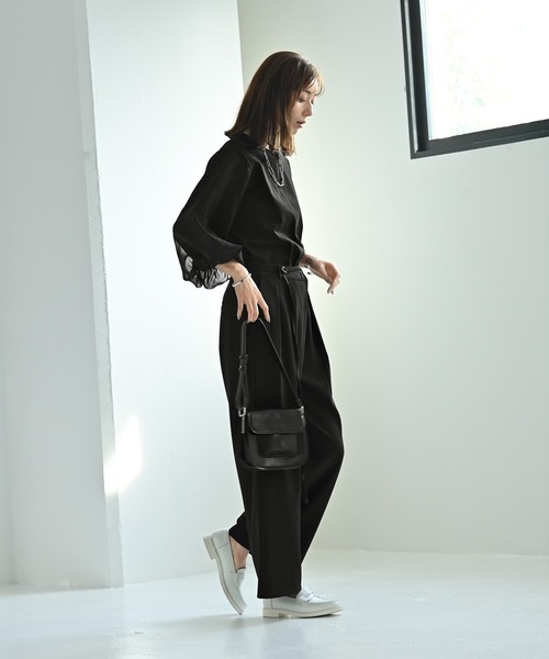 STYLE DELI(スタイルデリ)の「【Kana Oyama×BLK001】チュール袖トップス/DELI size(Tシャツ/カットソー・レディース・ネイビー・FREE)」の11枚目の写真