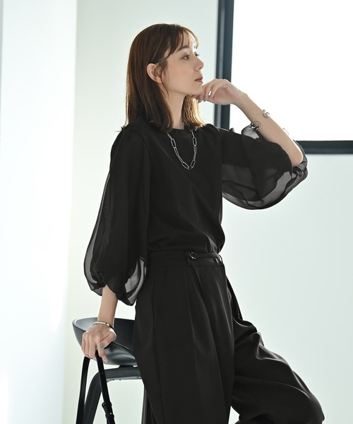 STYLE DELI(スタイルデリ)の「【Kana Oyama×BLK001】チュール袖トップス/DELI size(Tシャツ/カットソー・レディース・ネイビー・FREE)」の12枚目の写真