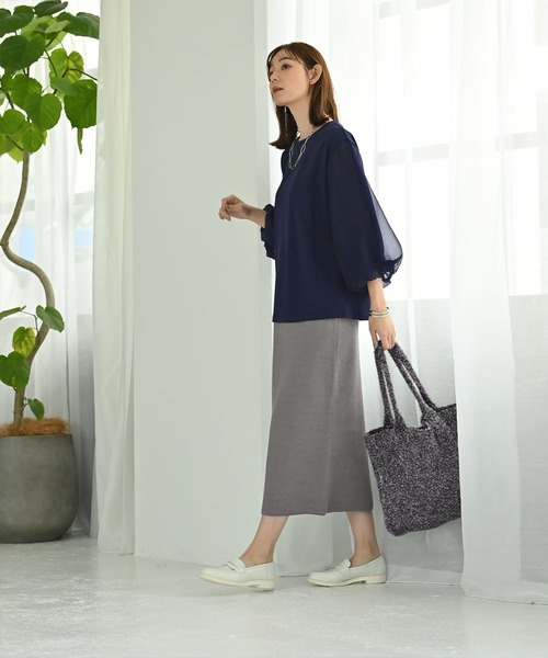 STYLE DELI(スタイルデリ)の「【Kana Oyama×BLK001】チュール袖トップス/DELI size(Tシャツ/カットソー・レディース・ネイビー・FREE)」の14枚目の写真