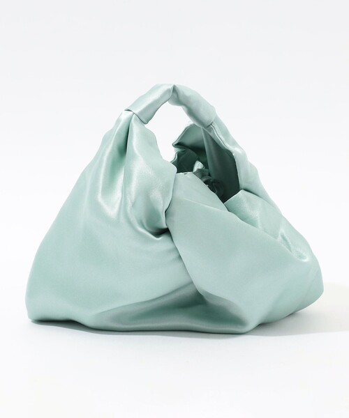 TOMORROWLAND (トゥモローランド)の「TENDRESSE STUDIO パラシュート バッグ(ハンドバッグ・レディース・ベージュ/ブラック/ライトブルー・FREE)」の7枚目の写真