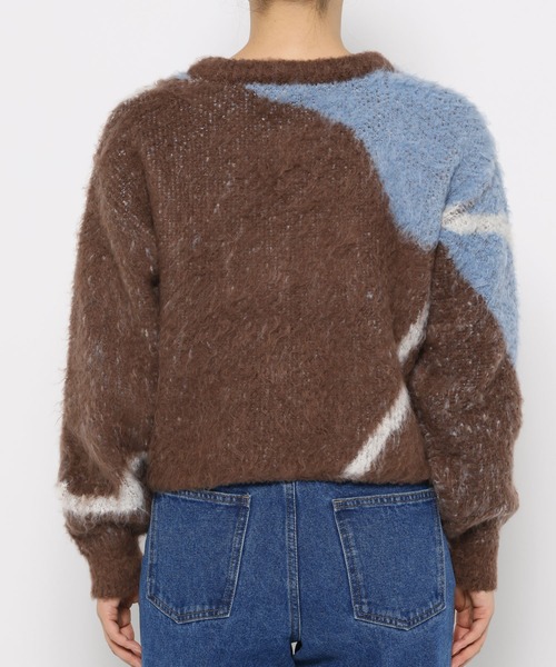 mysty woman(ミスティウーマン)の「【WEB限定】ニュアンスラインジャガードニットプルオーバー 494923(ニット/セーター・レディース・オフホワイト/ライトグレー/ライトブラウン・FREE)」の9枚目の写真