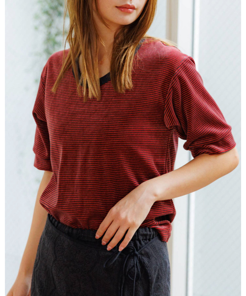 Rouge vif la cle（ルージュヴィフラクレ）の「【Le Melange/ル・メランジュ】ベロアボーダーTシャツ/#8541007/ボーダー/ベロア【WEB限定】（Tシャツ/カットソー・レディース・ブラウン/サックスブルー/レッド・フリー）」の3枚目の写真