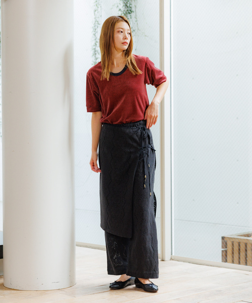 Rouge vif la cle（ルージュヴィフラクレ）の「【Le Melange/ル・メランジュ】ベロアボーダーTシャツ/#8541007/ボーダー/ベロア【WEB限定】（Tシャツ/カットソー・レディース・ブラウン/サックスブルー/レッド・フリー）」の4枚目の写真