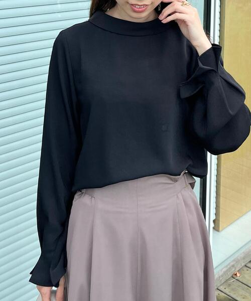 couture brooch(クチュールブローチ)の「【大人可愛い・通勤】ロールカラーバックリボンブラウス(シャツ/ブラウス・レディース・アイボリー/サンドベージュ/ブラック・40/38/42/36)」の15枚目の写真