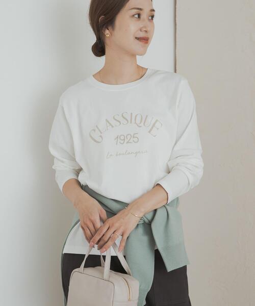 URBAN RESEARCH DOORS(アーバンリサーチドアーズ)の「ロゴプリント+刺しゅうロングTシャツ(Tシャツ/カットソー・レディース・ベージュ/オフホワイト/ホワイト系その他・MEDIUM)」の6枚目の写真
