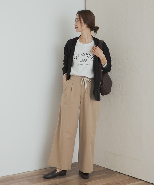 URBAN RESEARCH DOORS（アーバンリサーチドアーズ）の「ロゴプリント＋刺しゅうロングTシャツ（Tシャツ/カットソー・レディース・ベージュ/オフホワイト/ホワイト系その他・MEDIUM）」の7枚目の写真