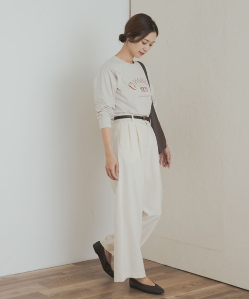 URBAN RESEARCH DOORS（アーバンリサーチドアーズ）の「ロゴプリント＋刺しゅうロングTシャツ（Tシャツ/カットソー・レディース・ベージュ/オフホワイト/ホワイト系その他・MEDIUM）」の14枚目の写真