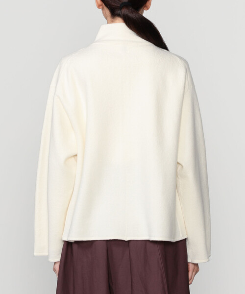 ORCIVAL（オーシバル）の「ORCIVAL | ウールジャージー スタンドジップカーディガン WOMEN（カーディガン/ボレロ・レディース・オフホワイト/ダークネイビー・1）」の9枚目の写真