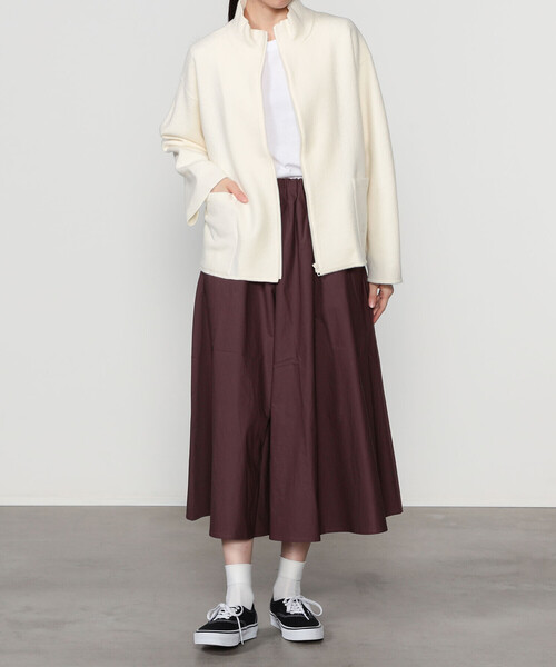 ORCIVAL（オーシバル）の「ORCIVAL | ウールジャージー スタンドジップカーディガン WOMEN（カーディガン/ボレロ・レディース・オフホワイト/ダークネイビー・1）」の6枚目の写真