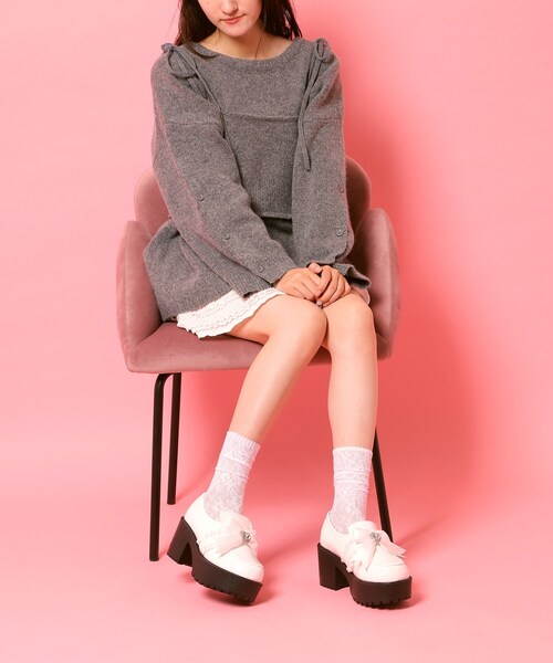 cs T&P（シーエスティーアンドピー）の「リボン付厚底ローファーパンプス（パンプス・レディース・ダークブラウン系1/ホワイト系2/ブラック系1・M/S/L/LL）」の13枚目の写真