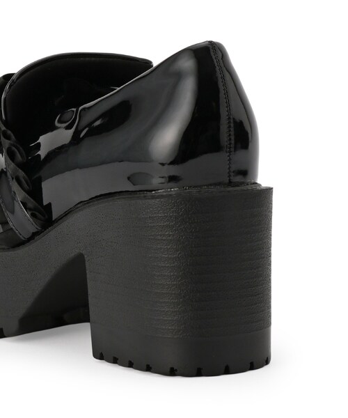 cs T&P（シーエスティーアンドピー）の「リボン付厚底ローファーパンプス（パンプス・レディース・ダークブラウン系1/ホワイト系2/ブラック系1・M/S/L/LL）」の7枚目の写真