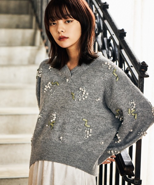 セール】フラワービジューニット 588942（ニット/セーター）｜mysty