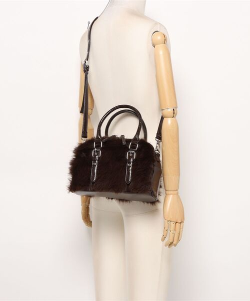 PAGEBOY(ページボーイ)の「フェイクファーボストンBAG【ハンド&ショルダー仕様】(ボストンバッグ・レディース・ブラック/ブラウン・FREE)」の16枚目の写真
