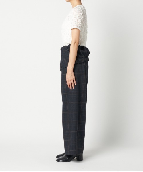 HELIOPOLE（エリオポール）の「JUMP SUITS(BARE TOP)（その他パンツ・レディース・ベージュ/ネイビー・36/38）」の7枚目の写真