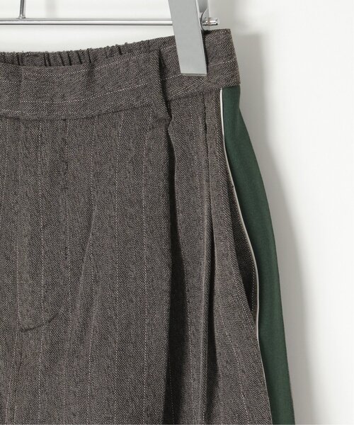 notch.(ノッチ)の「ライン入りパンツ(スラックス・レディース・ブラウン/グレー/チャコール・M)」の10枚目の写真