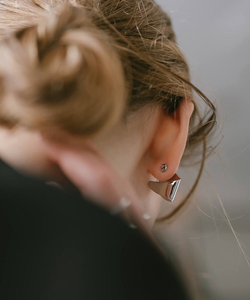 Ops.（オプス）の「ピアス ゴールド シルバー925 フープピアス 金属アレルギー対応 【Mirava ミラヴァ】（ピアス（両耳用）・レディース・ゴールド/シルバー・ONE SIZE）」の6枚目の写真