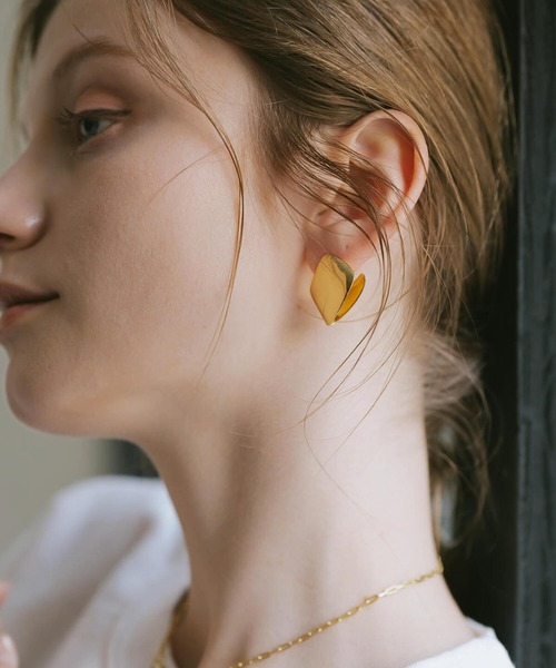 Ops.（オプス）の「ピアス ゴールド シルバー925 フープピアス 金属アレルギー対応 【Mirava ミラヴァ】（ピアス（両耳用）・レディース・ゴールド/シルバー・ONE SIZE）」の10枚目の写真