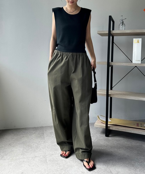 HANNE(アン)の「コットンロールアップカーブパンツ(その他パンツ・レディース・ベージュ/ネイビー/ホワイト/ブラック/ライトベージュ/カーキ・S/M)」の5枚目の写真