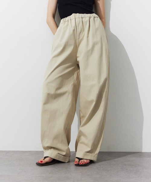 HANNE(アン)の「コットンロールアップカーブパンツ(その他パンツ・レディース・ベージュ/ネイビー/ホワイト/ブラック/ライトベージュ・S/M)」の4枚目の写真