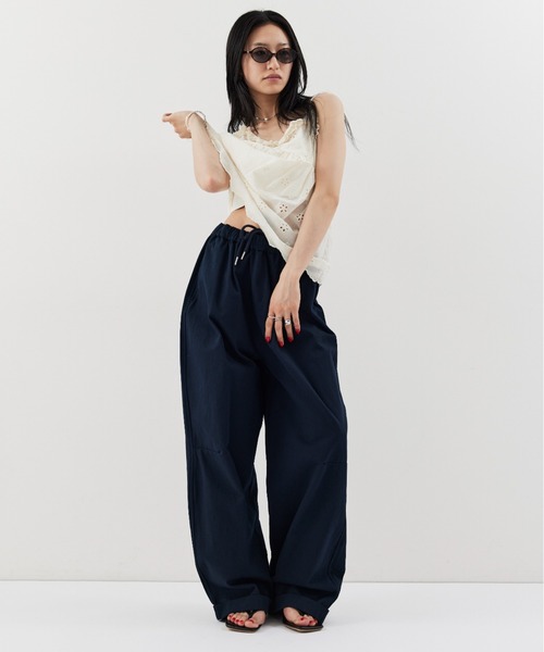 HANNE(アン)の「コットンロールアップカーブパンツ(その他パンツ・レディース・ベージュ/ネイビー/ホワイト/ブラック/ライトベージュ・S/M)」の22枚目の写真