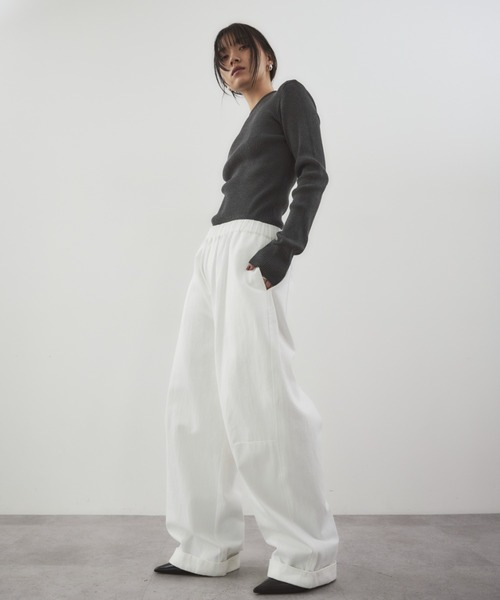 HANNE（アン）の「コットンロールアップカーブパンツ（その他パンツ・レディース・ベージュ/ネイビー/ホワイト/ブラック・S/M）」の16枚目の写真