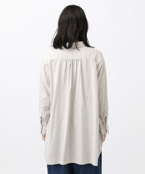 studio CLIP（スタディオクリップ）の「《natural by clip》製品染めシャツコールチュニック（その他トップス・レディース・ブルー/ライトグレー/スモーク・FREE）」の19枚目の写真
