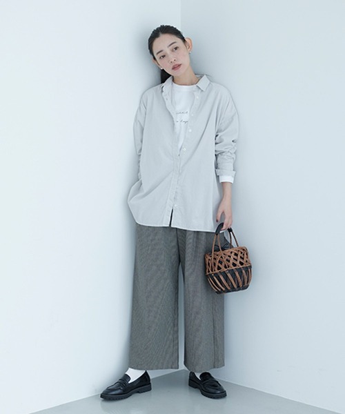 studio CLIP（スタディオクリップ）の「《natural by clip》製品染めシャツコールチュニック（その他トップス・レディース・ブルー/ライトグレー/スモーク・FREE）」の6枚目の写真